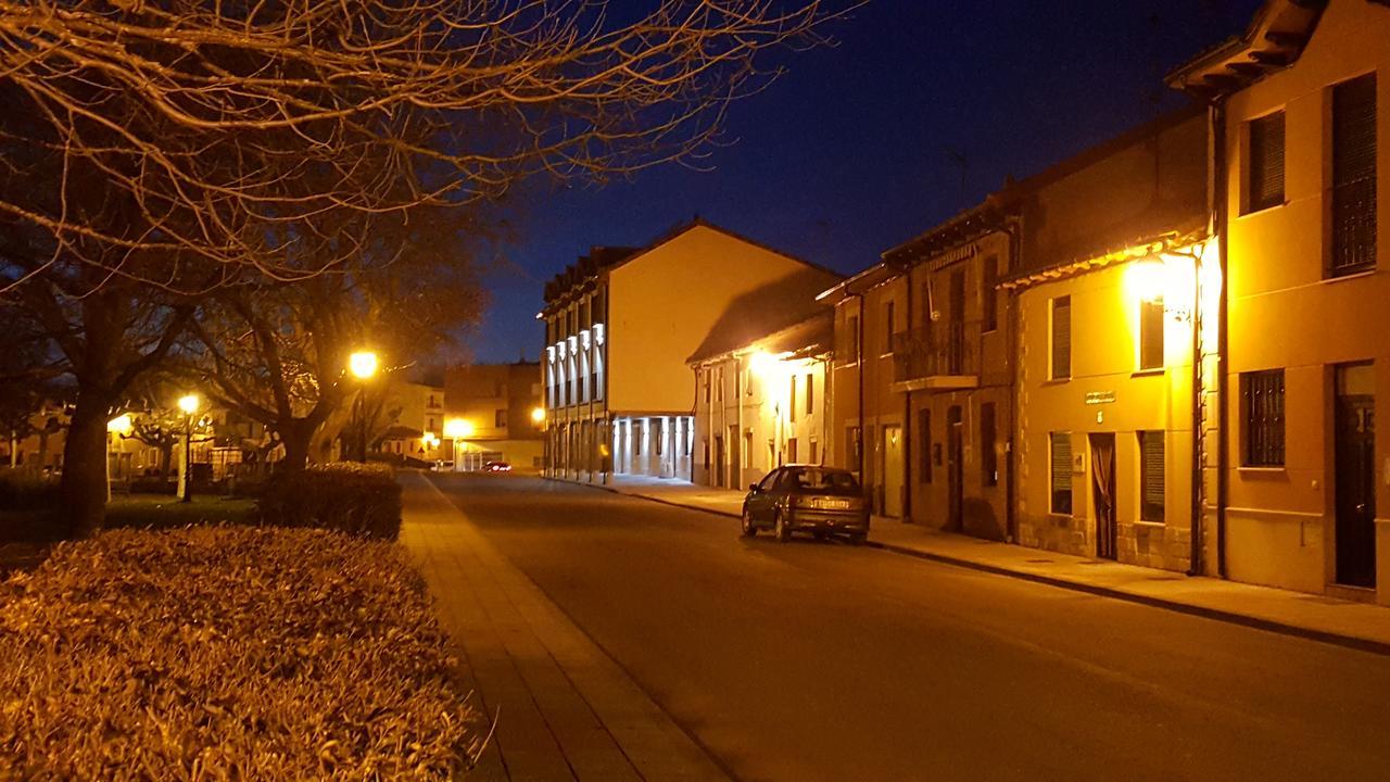 La Casa De Los Soportales Mansilla de las Mulas Dış mekan fotoğraf